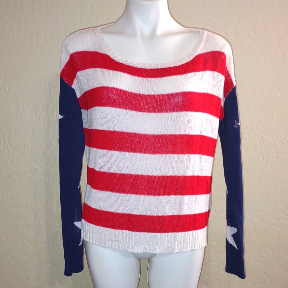 Windsor American Flag long sleeves sweater size medium